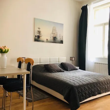 Modern Cozy Apartment In Central פראג מראה חיצוני תמונה