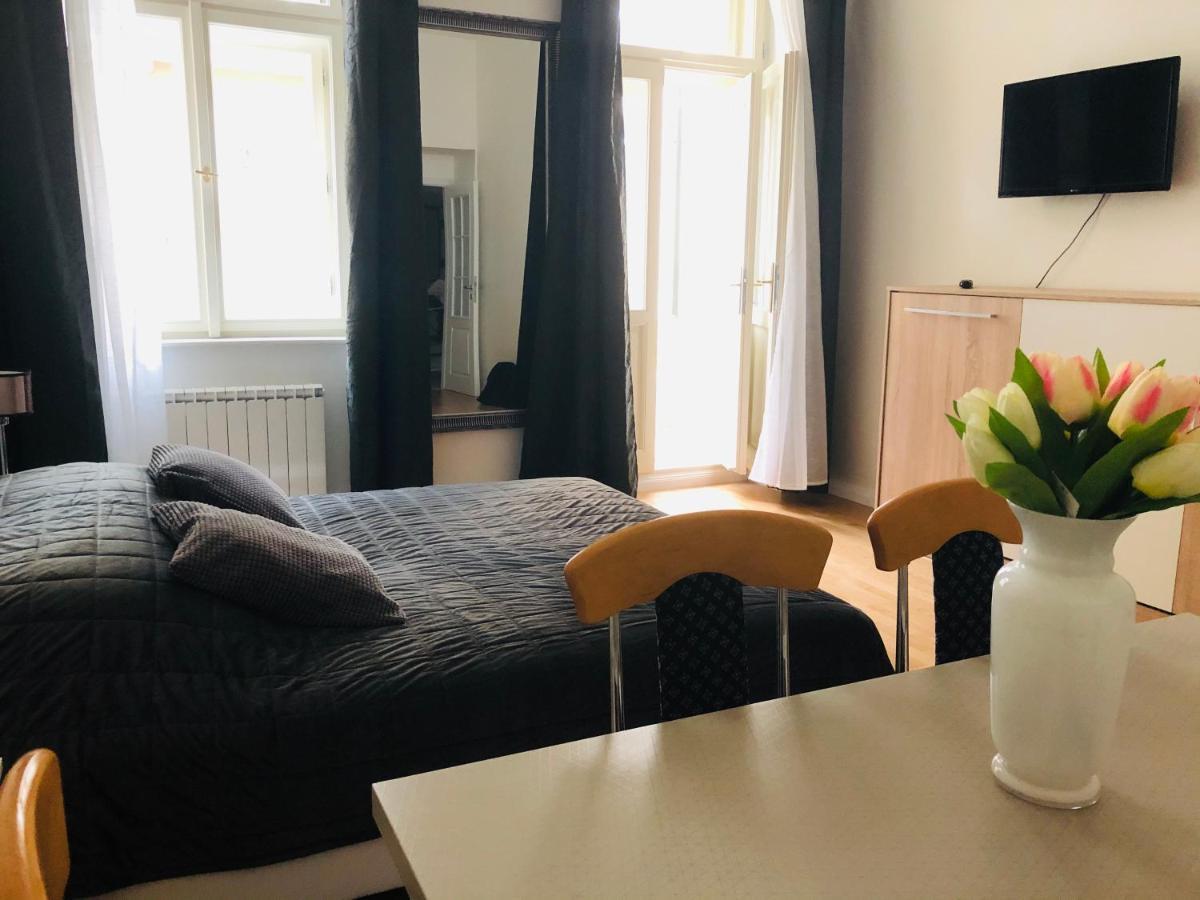 Modern Cozy In 公寓 布拉格